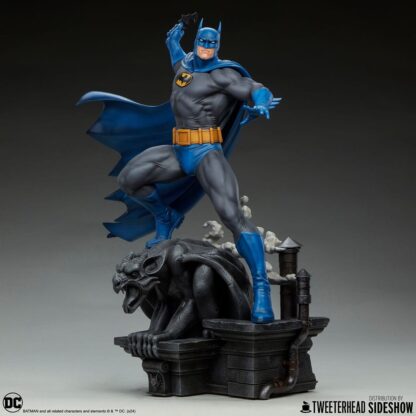 DC Comics Maquette 1/6 Batman (Retro Edition) 50 cm – Bild 6