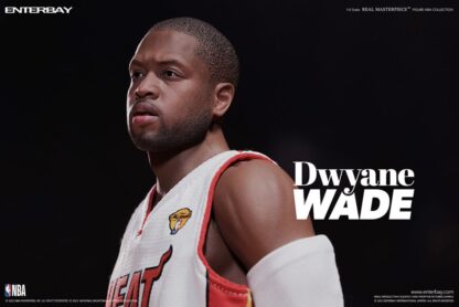 NBA Collection Real Masterpiece Actionfigur 1/6 Dwyane Wade 30 cm - Beschädigte Verpackung – Bild 2