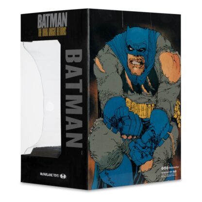 The Dark Knight Returns DC Direct Mini-Replik 1/3 Batman Maske 19 cm – Bild 9