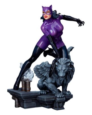 DC Comics Maquette 1/6 Catwoman (Purple Edition) 35 cm