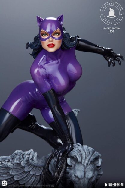 DC Comics Maquette 1/6 Catwoman (Purple Edition) 35 cm – Bild 9