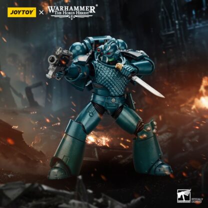 Warhammer The Horus Heresy Actionfigur Alpha Legion Head hunter With Banestrike Combi-Bolter And Power Dagger 20 cm – Bild 11