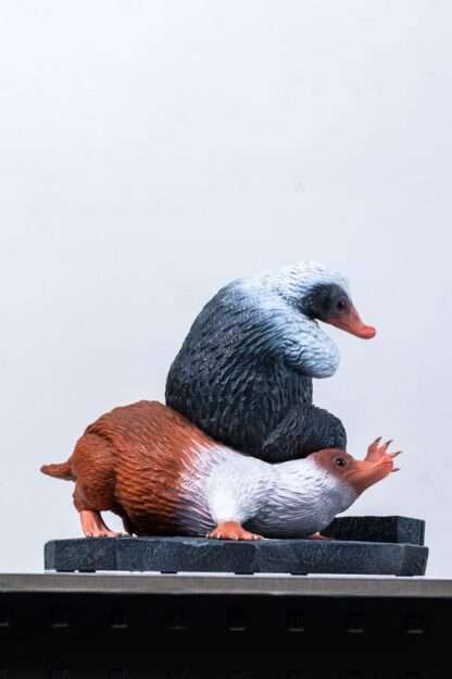 Phantastische Tierwesen Life-Size Statue Niffler 2 22 cm – Bild 8