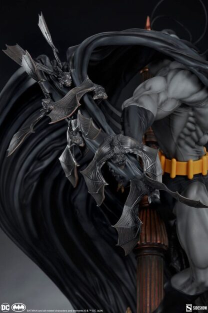 DC Comics Premium Format Statue Batman (Black Variant) Sideshow Exclusive 68 cm – Bild 10