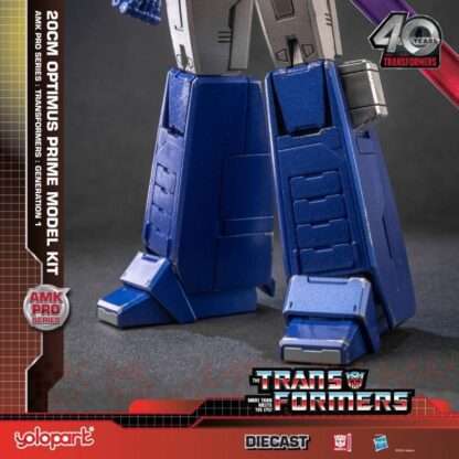 Transformers: Generation One AMK Pro Series Plastic Model Kit Optimus Prime 20 cm – Bild 11