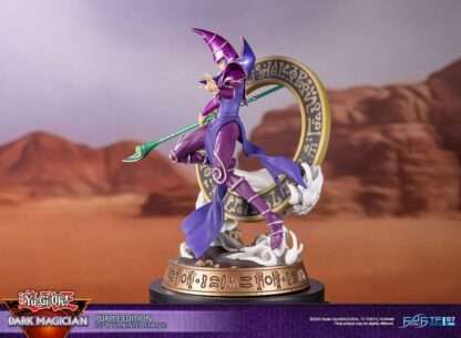 Yu-Gi-Oh! PVC Statue Dark Magician Purple Version 29 cm – Bild 8