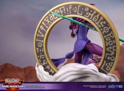 Yu-Gi-Oh! PVC Statue Dark Magician Purple Version 29 cm – Bild 15