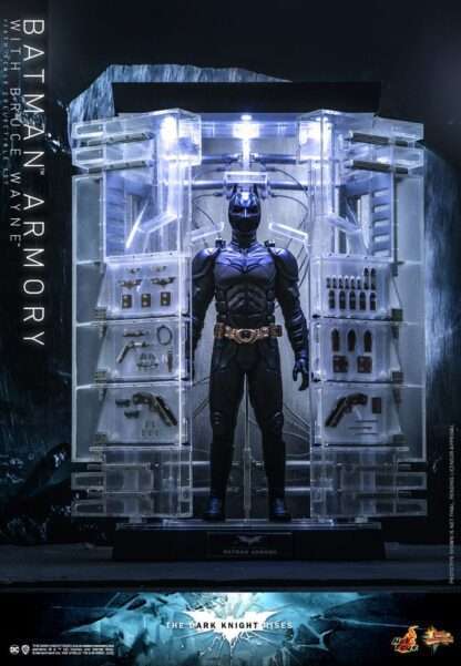 The Dark Knight Rises Movie Masterpiece Actionfigur & Diorama 1/6 Batman Armory with Bruce Wayne 30 cm – Bild 4