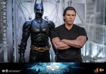 The Dark Knight Rises Movie Masterpiece Actionfigur & Diorama 1/6 Batman Armory with Bruce Wayne 30 cm – Bild 12