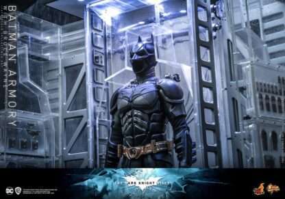 The Dark Knight Rises Movie Masterpiece Actionfigur & Diorama 1/6 Batman Armory with Bruce Wayne 30 cm – Bild 22
