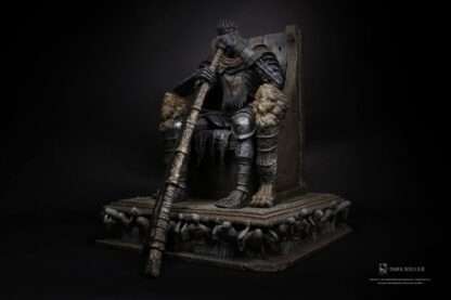 Dark Souls III Statue 1/12 Yhorm 60 cm   - Beschädigte Verpackung – Bild 2