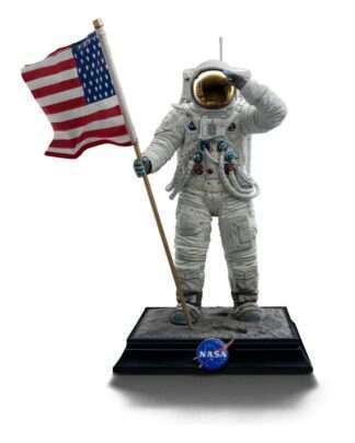 NASA Art Scale Statue 1/10 Apollo 11 Astronaut 23 cm