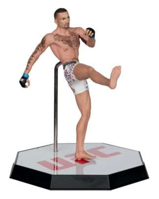 UFC Posed PVC Statue Max Holloway 18 cm