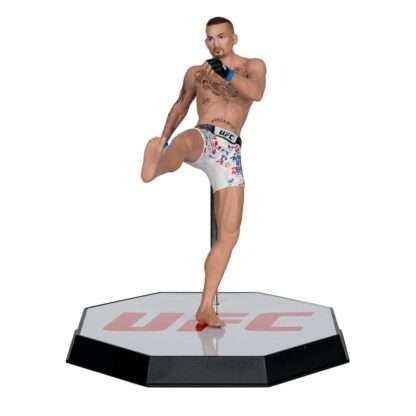 UFC Posed PVC Statue Max Holloway 18 cm – Bild 2