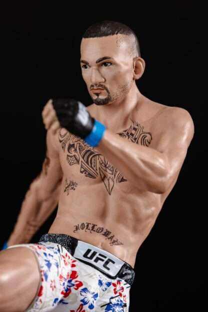 UFC Posed PVC Statue Max Holloway 18 cm – Bild 12