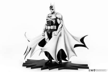 Batman PX PVC Statue 1/8 SDCC 2024 Batman Black & White Version 27 cm – Bild 6