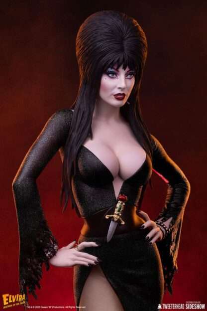 Elvira: Mistress of the Dark Maquette 1/4 Elvira (Black Glitter Dress) 48 cm – Bild 3