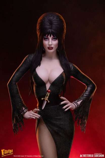Elvira: Mistress of the Dark Maquette 1/4 Elvira (Black Glitter Dress) 48 cm – Bild 4