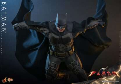 The Flash Movie Masterpiece Actionfigur 1/6 Batman 30 cm – Bild 13