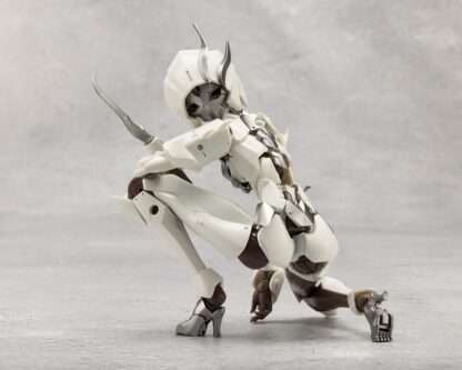 Unlimited Universe Megalomaria Model Kit Seeker 16 cm – Bild 5