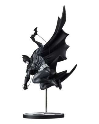DC Direct Batman Black & White Statue 1/10 Batman by Inhyuk Lee 25 cm