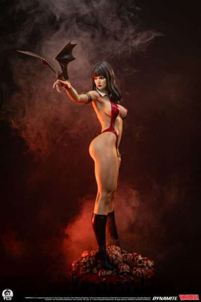 Vampirella Statue 1/2 Vampirella 112 cm – Bild 3