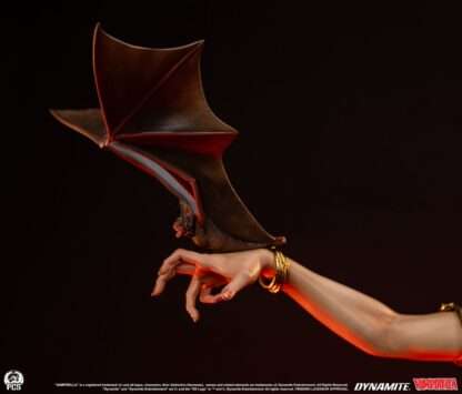 Vampirella Statue 1/2 Vampirella 112 cm – Bild 9