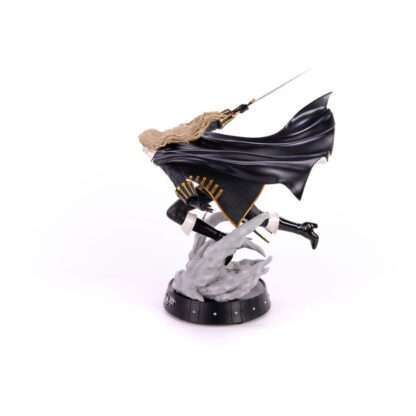 Castlevania Symphony of the Night Statue Dash Attack Alucard 30 cm - Beschädigte Verpackung – Bild 3