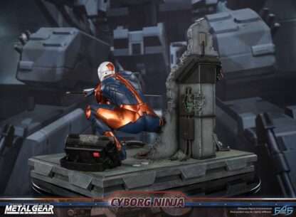 Metal Gear Solid Statue Cyborg Ninja (Gray Fox) 41 cm – Bild 9
