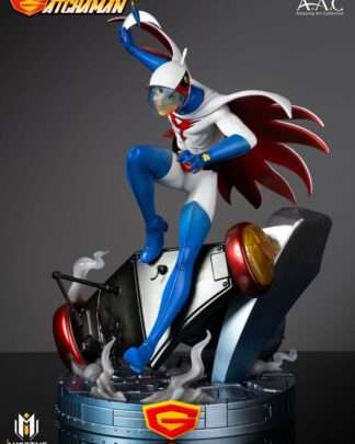 Gatchaman Amazing Art Collection Statue Ken the Eagle, The Leader of the Science Ninja Team 34 cm