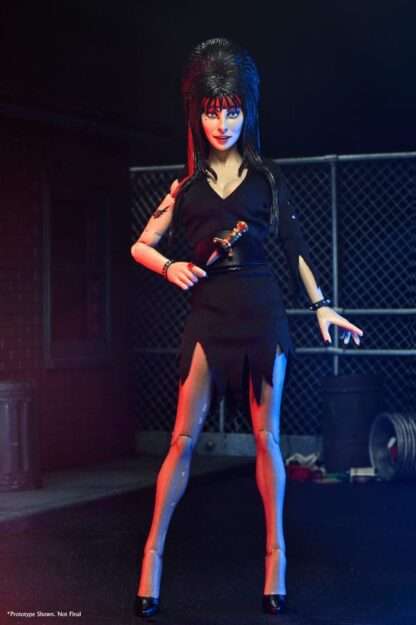Elvira - Herrscherin der Dunkelheit Clothed Actionfigur Commando Elvira 20 cm – Bild 6
