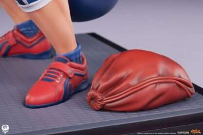 Street Fighter Premier Series Statue 1/4 Cammy: Powerlifting SF6 41 cm – Bild 17
