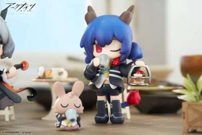 Arknights Would You Like A Dessert? Mini Series PVC Statue Ch'en 11 cm – Bild 6