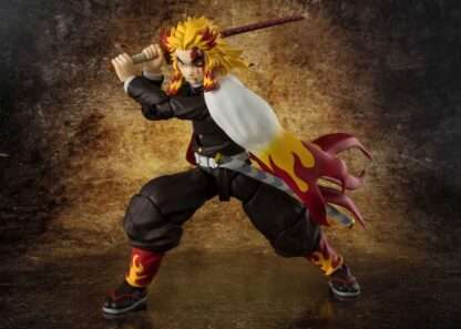 Demon Slayer: Kimetsu no Yaiba S.H.Figuarts Actionfigur Kyojuro Rengoku 15 cm            - Beschädigte Verpackung – Bild 2