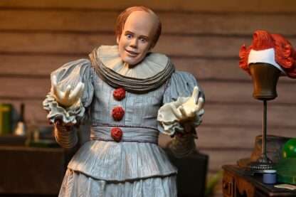Es: Welcome To Derry Actionfigur Ultimate Bob Gray As Pennywise 18 cm – Bild 8