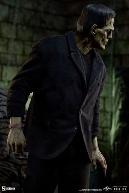 Frankenstein Premium Format Mixed Media Statue Frankenstein (Fabric Costume) 57 cm – Bild 6
