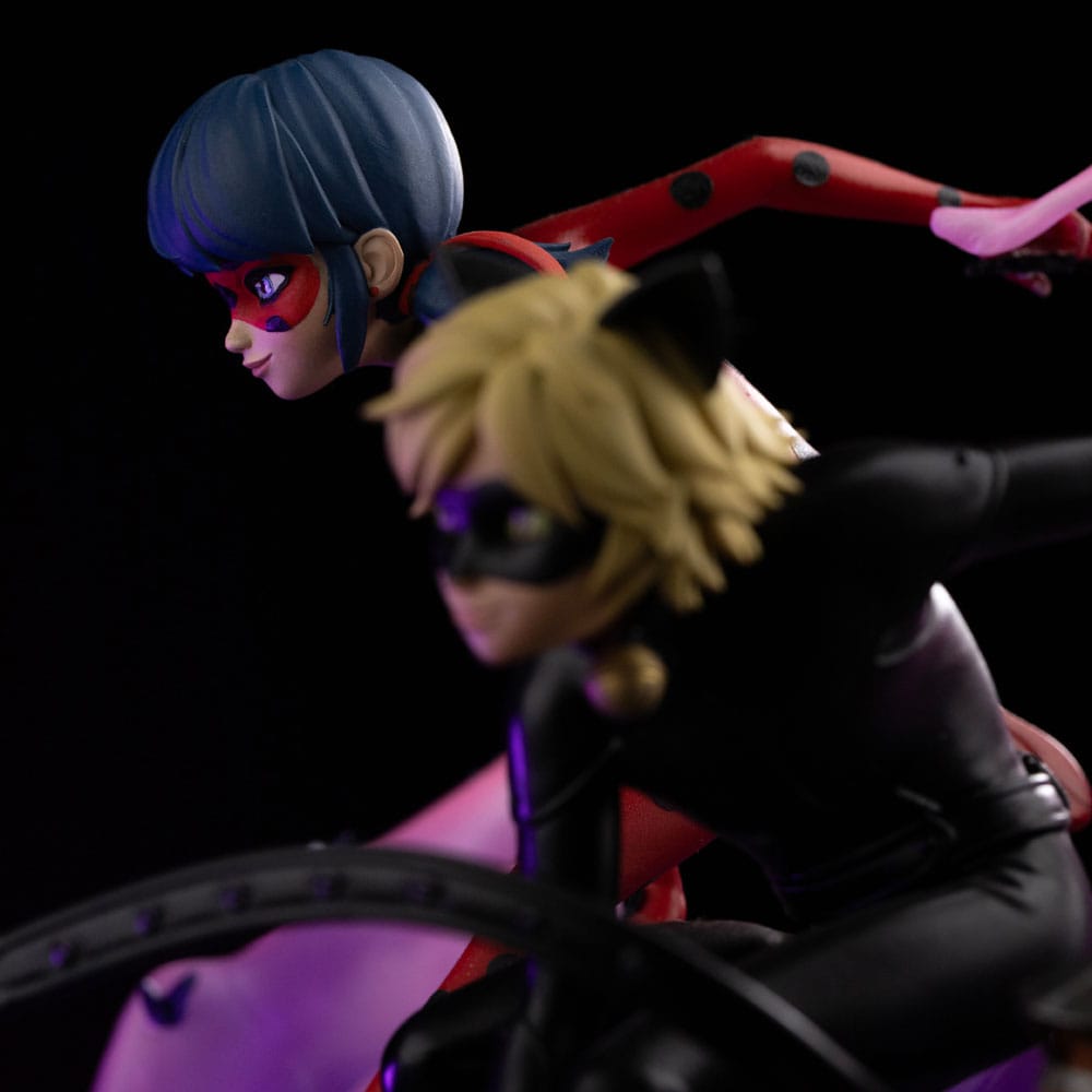 Miraculous Deluxe Art Scale Statue 1/10 Lady Bug and Cat Noir Signed Edition 23 cm – Bild 7