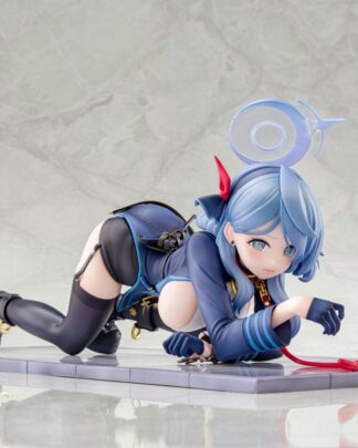 Blue Archive PVC Statue 1/7 Ako Memorial Lobby Ver. 23 cm