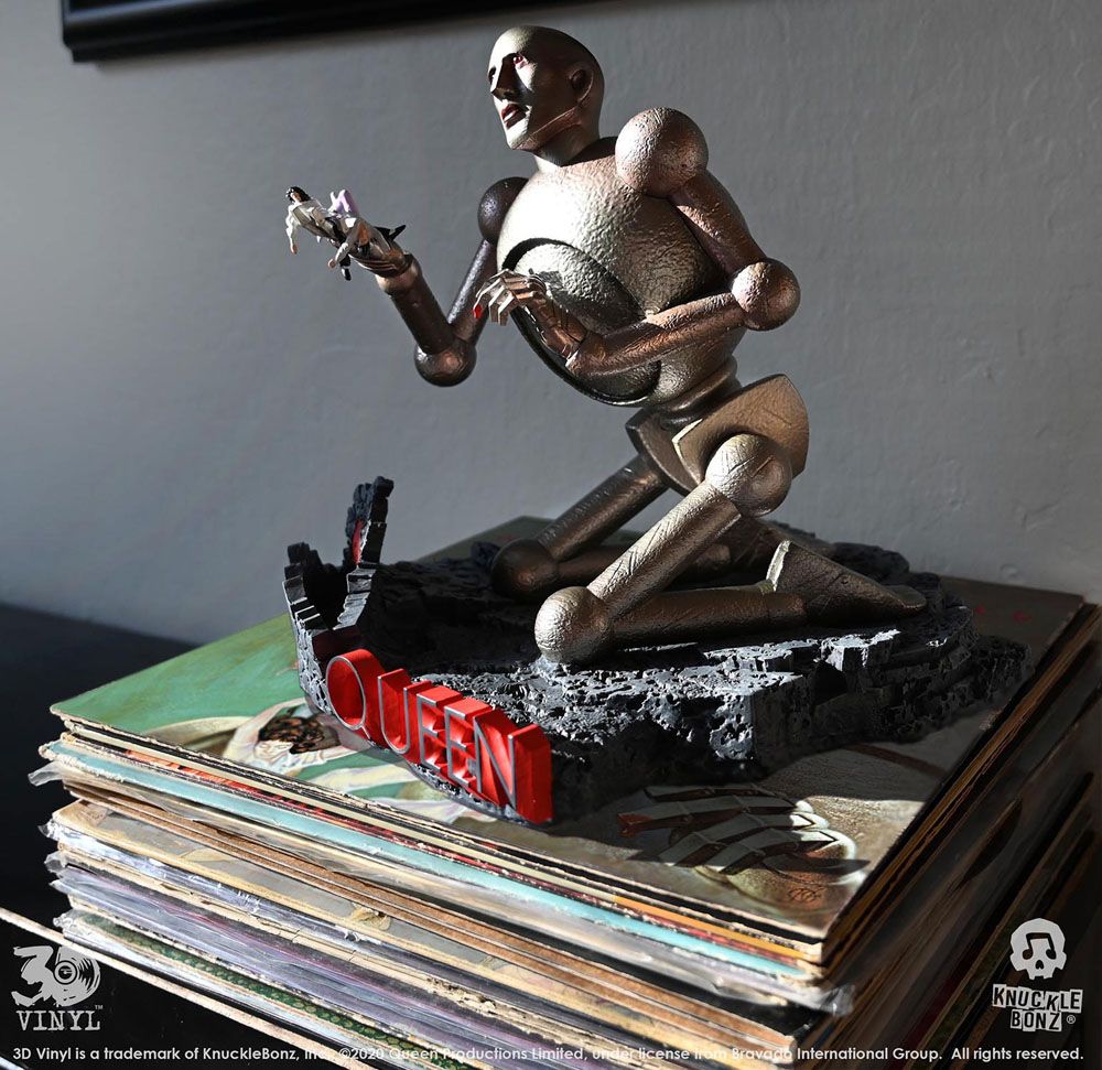 Queen 3D Vinyl Statue Queen Robot (News of the World) 20 x 21 x 24 cm – Bild 17