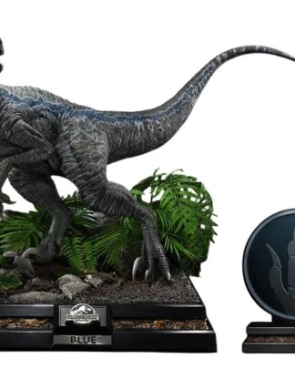 Jurassic World: Fallen Kingdom (Film) Legacy Museum Collection Statue 1/2 Blue Bonus Version 88 cm