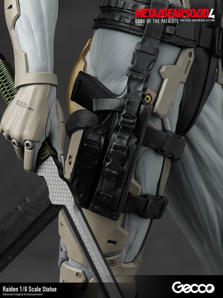 Metal Gear Solid 4 Guns of the Patriots Statue 1/6 Raiden 32 cm – Bild 18