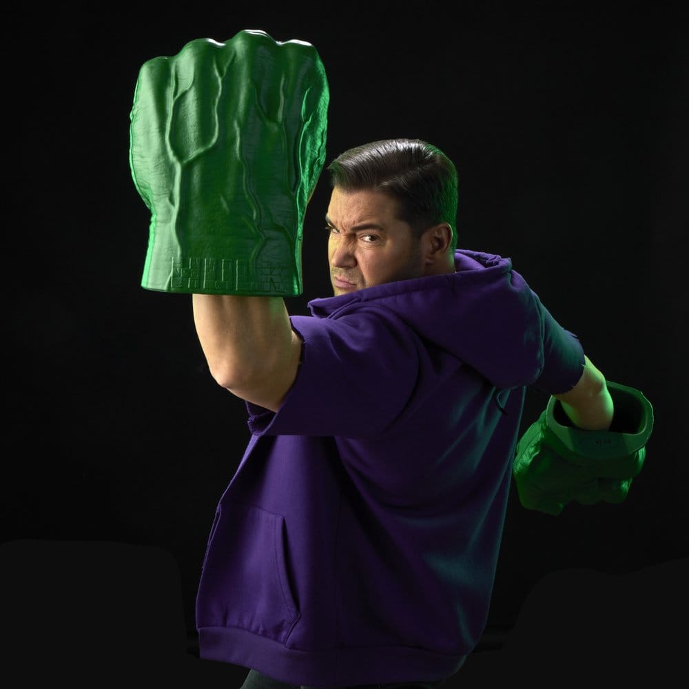 The Incredible Hulk Marvel Legends Premium Roleplay-Fäuste – Bild 15