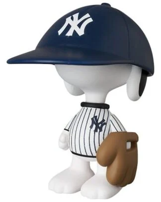 MLB × Peanuts UDF PVC Figur New York Yankees Snoopy 7 cm