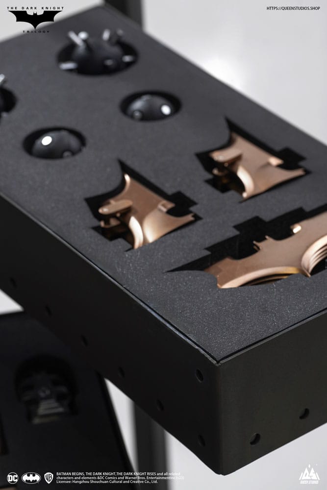 The Dark Knight Life-Size Statue Batman Ultimate Edition 207 cm – Bild 17