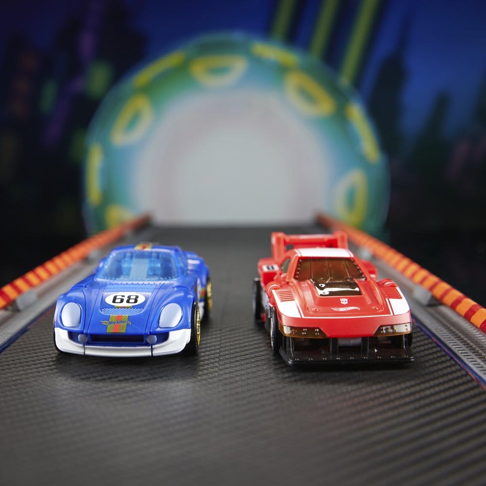 Transformers x Hot Wheels Collaborative Deluxe Class Actionfigur El Segundo Coupe 13 cm – Bild 10
