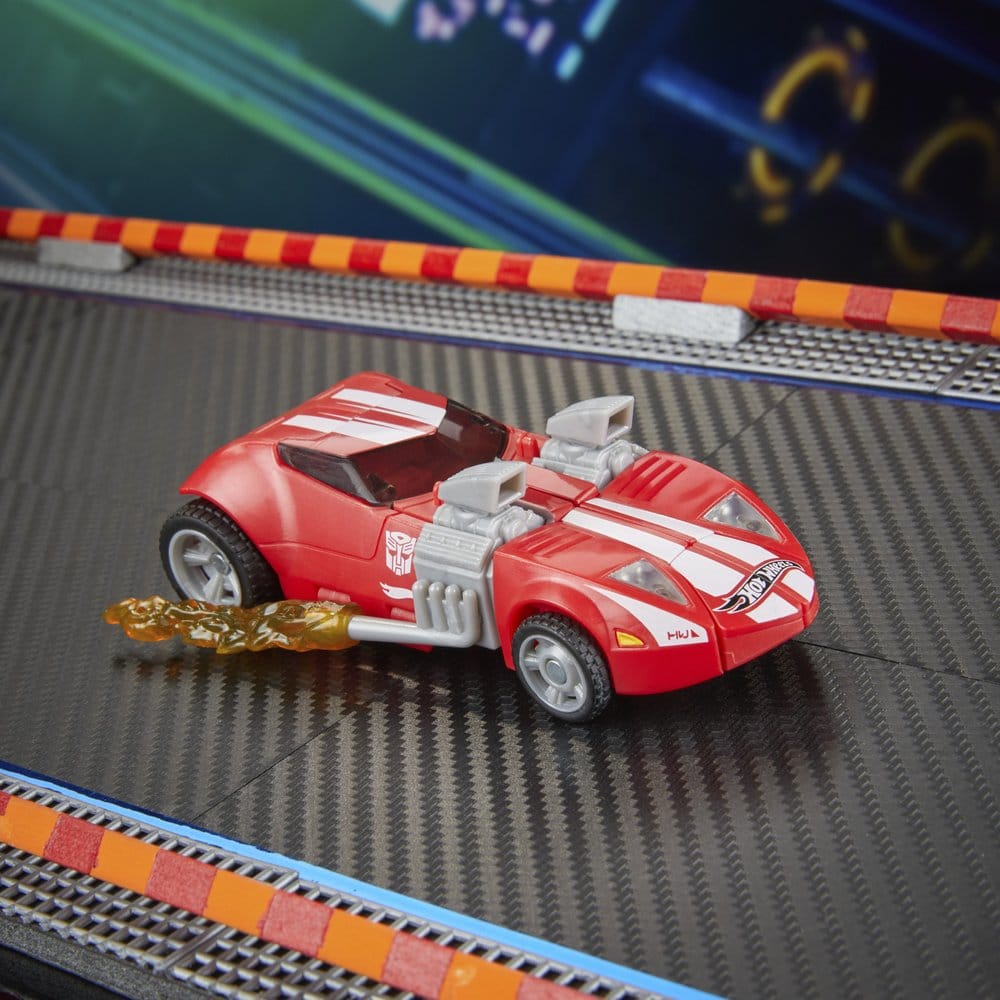 Transformers Collaborative Hot Wheels x Transformers Deluxe Class Actionfigur Twin Mill 13 cm – Bild 9