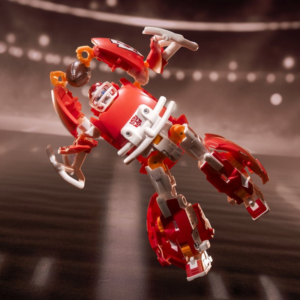 Transformers x NFL Actionfigur Kansas City Chiefs: KC-59 14 cm – Bild 5