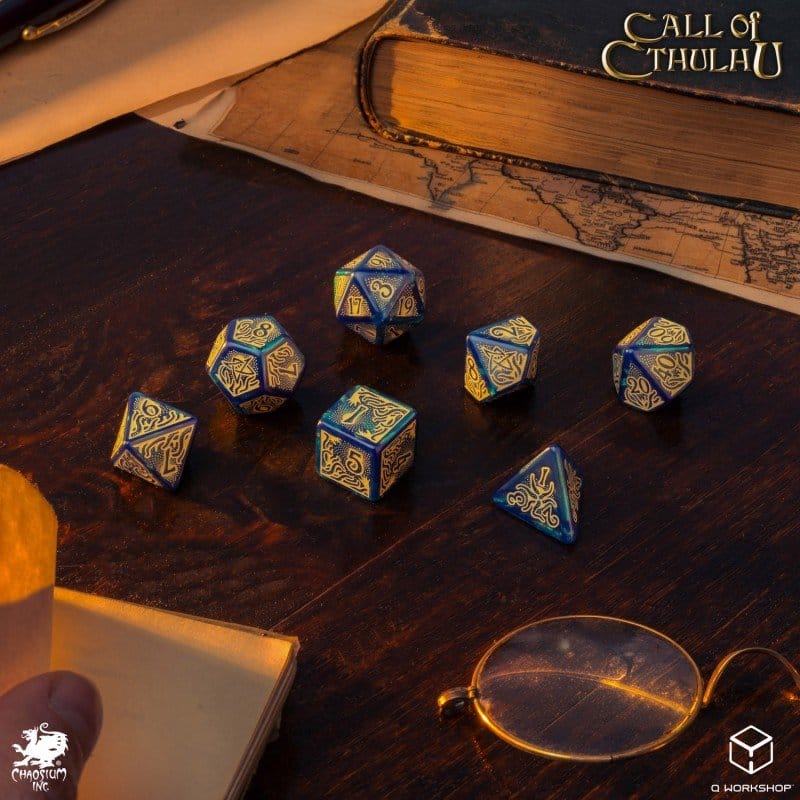 Call of Cthulhu 7th Edition 7er-Würfelset Blue-green & Gold – Bild 3