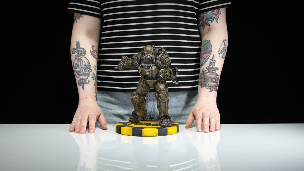 Fallout (Amazon) PVC Figur NCR Power Armor 25 cm – Bild 14