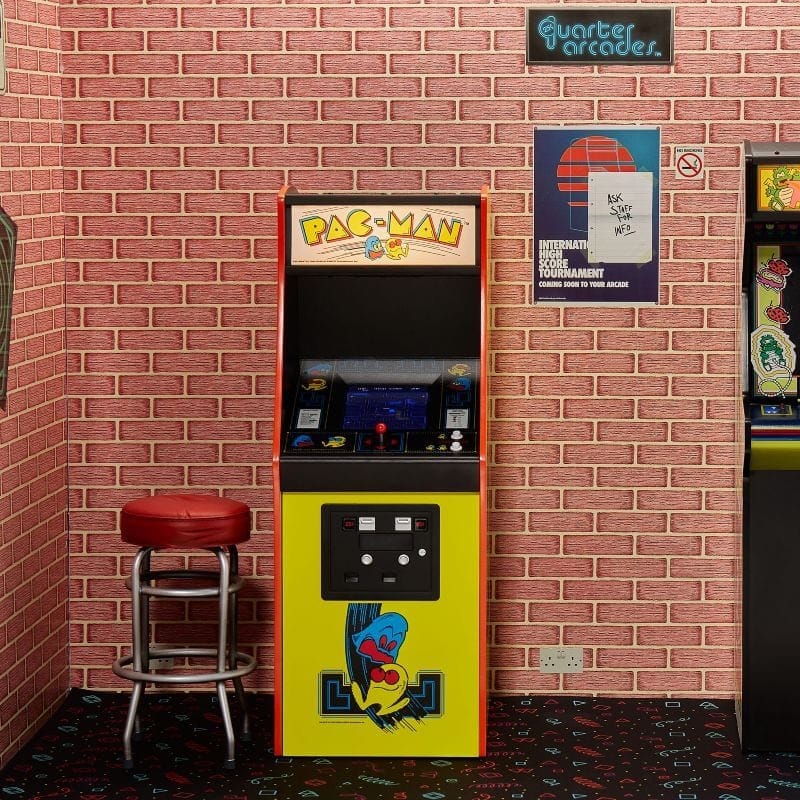 Quarter Arcades Zubehör Ziegelhintergrund – Bild 2